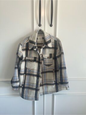 Avec Les Filles Blue & Cream Plaid Shacket